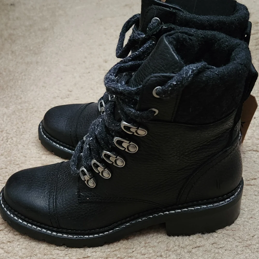 NWT Frye Women's Black Leather Hiker Boots - Samantha Boot Size 5.5 Medium Width - Picture 2 of 6